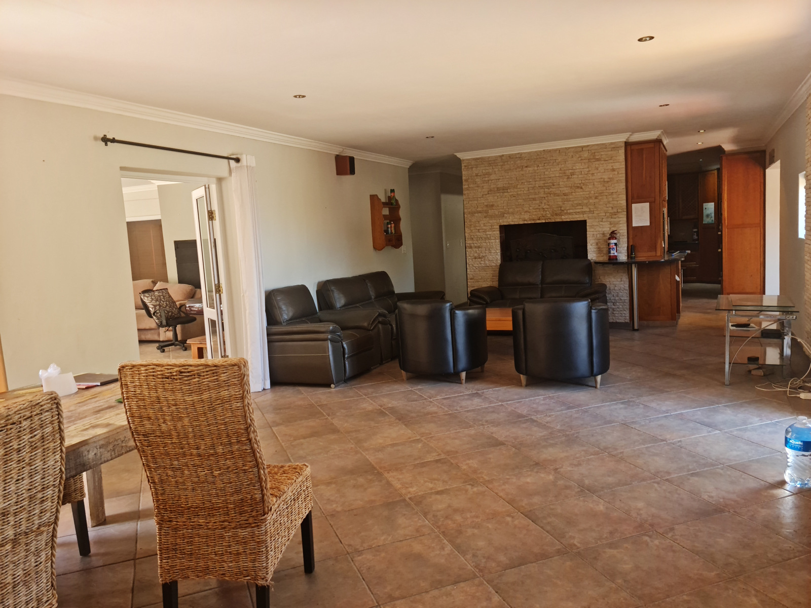 6 Bedroom Property for Sale in Heldervue Western Cape